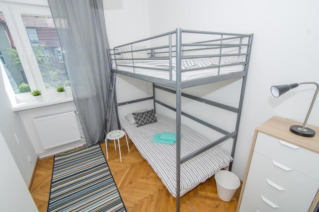 Uwh Hostel グダニスク エクステリア 写真